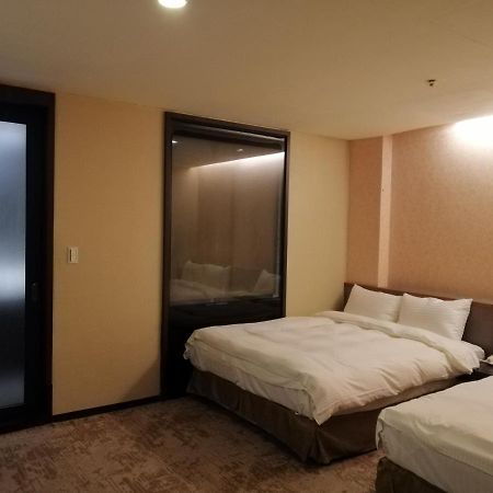 טאיפיי Shan-Yue Hotspring Hotel מראה חיצוני תמונה