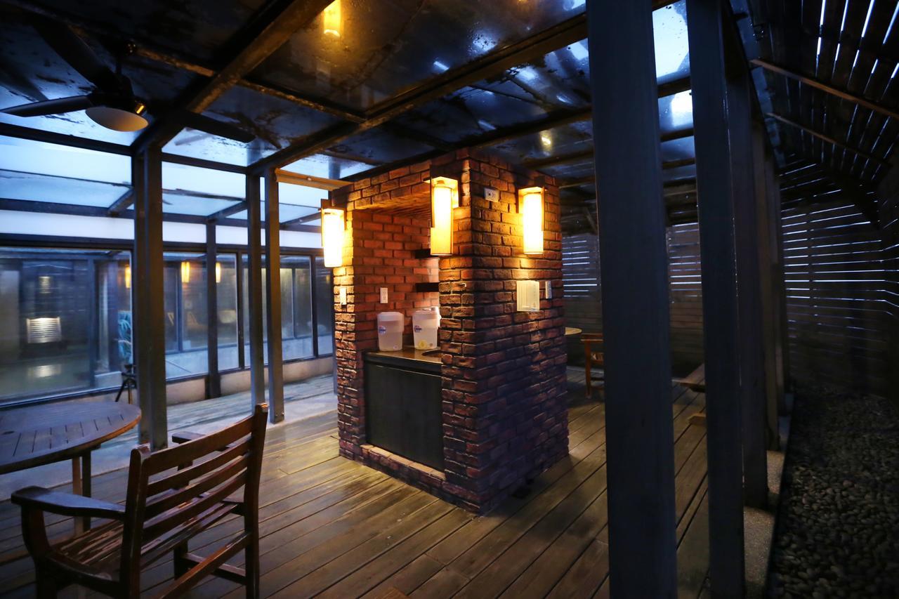 טאיפיי Shan-Yue Hotspring Hotel מראה חיצוני תמונה